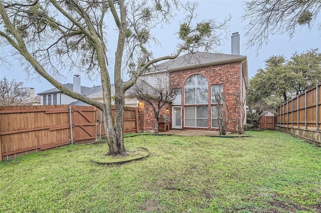 Building Photo - 1105 Shores Blvd