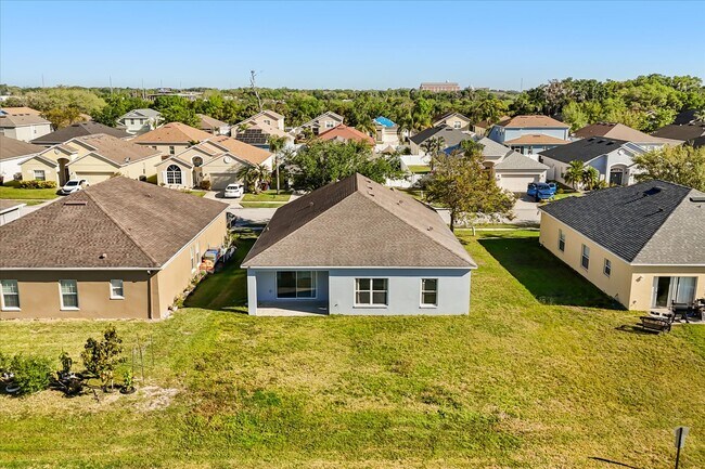 Building Photo - 1000 Vaquero Ln