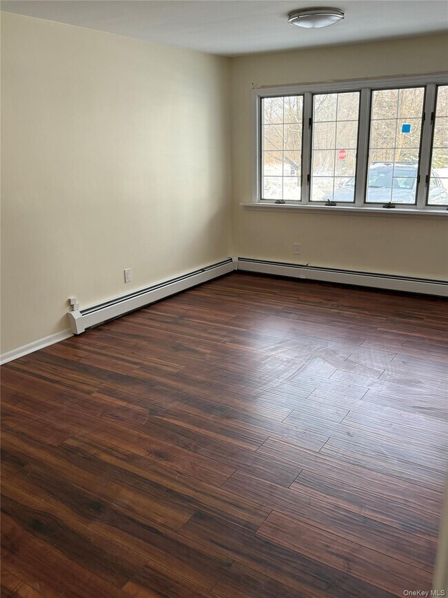 Building Photo - 1 Concord Dr