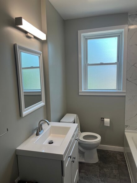 Bathroom - 4930 Potomac St