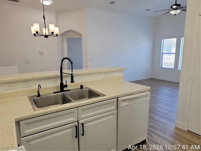 Building Photo - 8823 Roping Rodeo Ave