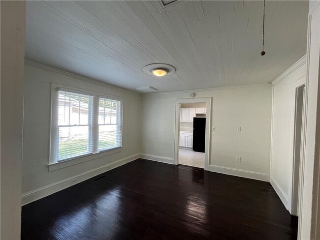 Building Photo - 1603 Tallulah St NW