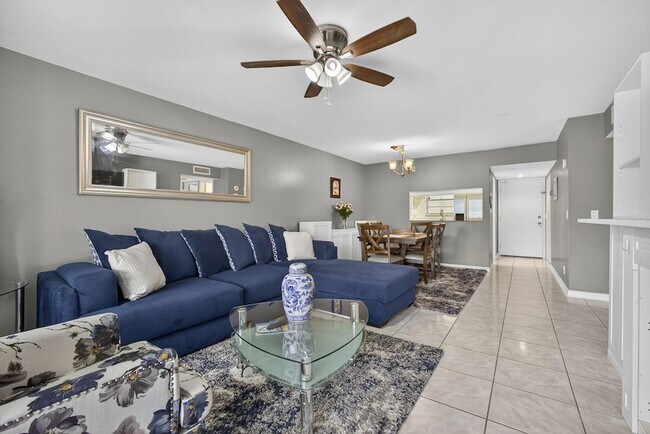 Building Photo - 12001 Poinciana Blvd