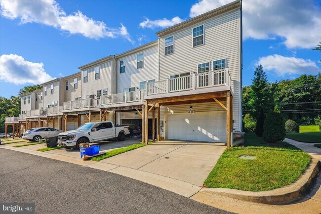 Building Photo - 18322 Woodhouse Ln