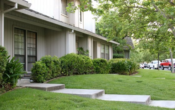 Building Photo - 1600 Valdora St