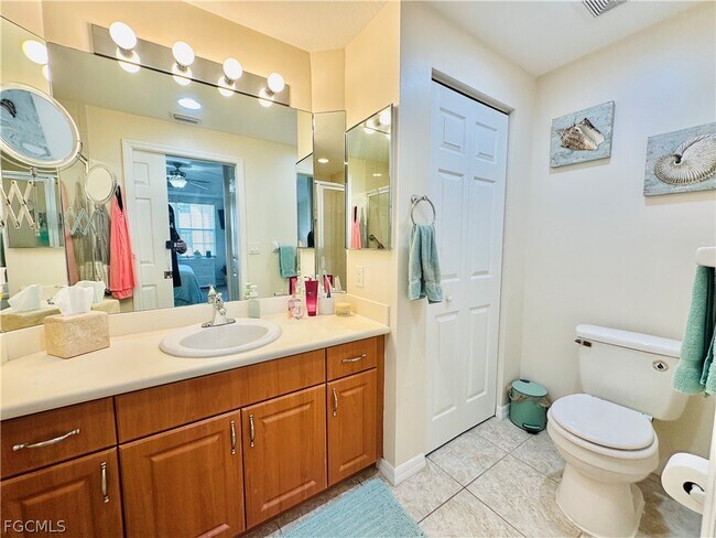 Building Photo - 1133 Van Loon Commons Cir