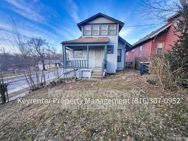 Building Photo - 1601 E 43rd St