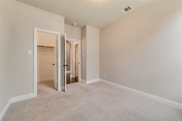 Building Photo - 15404 Pioneer Bluff Trail