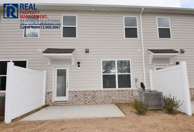 Building Photo - Brand new 3bd townhome with attached garag...