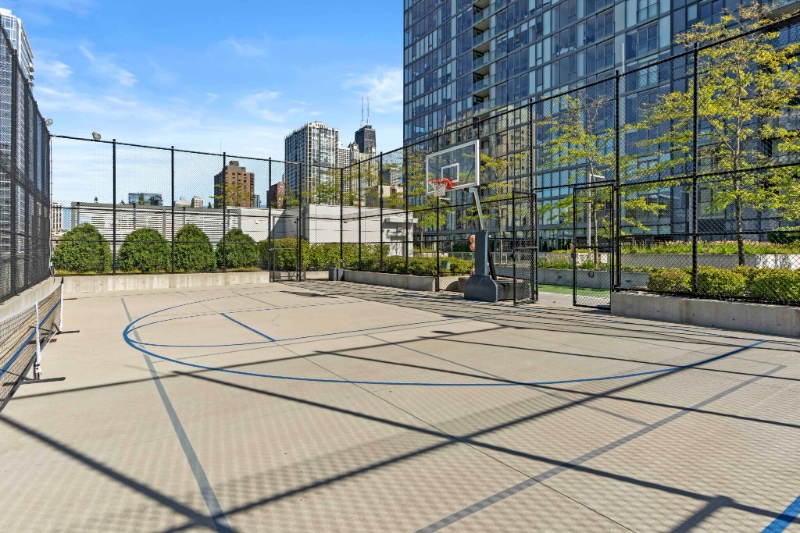 Building Photo - 1147 N Wells St