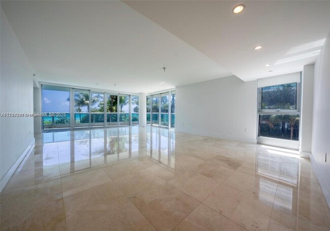 Building Photo - 9401 Collins Ave