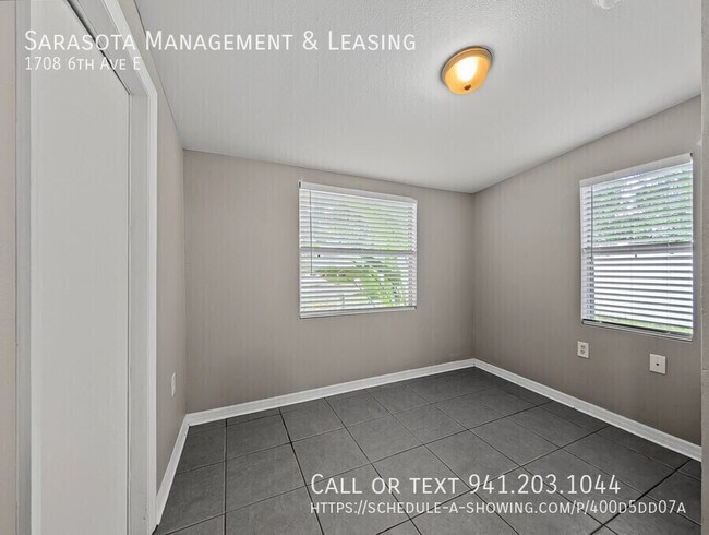 Building Photo - 1708 6th Ave E
