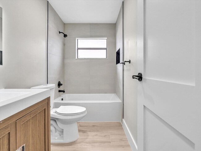 Building Photo - 10691 NW 28th St