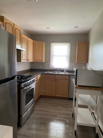 Building Photo - 22960 N Apple Hill Ln