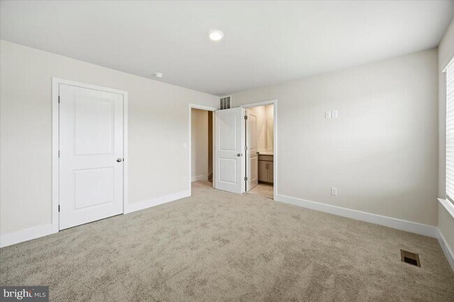 Building Photo - 188 Sioux Lp