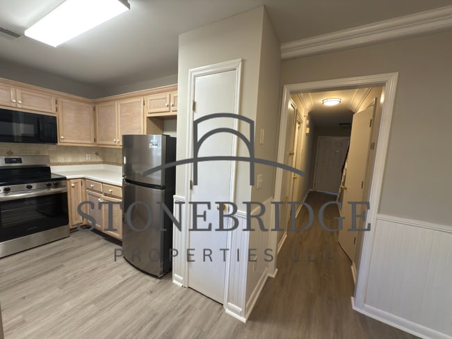 Building Photo - 3 bed, 2.5 bath home in Helena