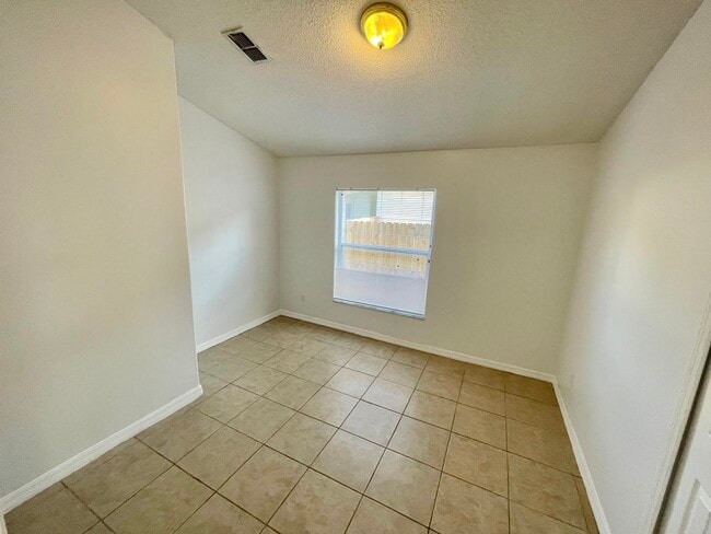 Building Photo - 4718 Prairie Point Blvd