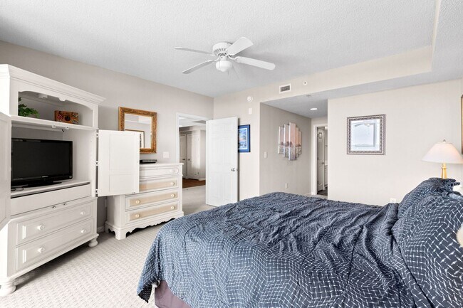 Building Photo - Spacious 3BR/3BA Coastal Retreat at Harbour Pointe – Utilities Included!
