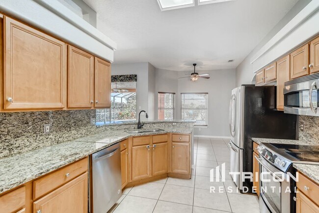 Building Photo - 16103 Kealan Cir