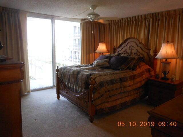 Building Photo - 4200 S Ocean Blvd