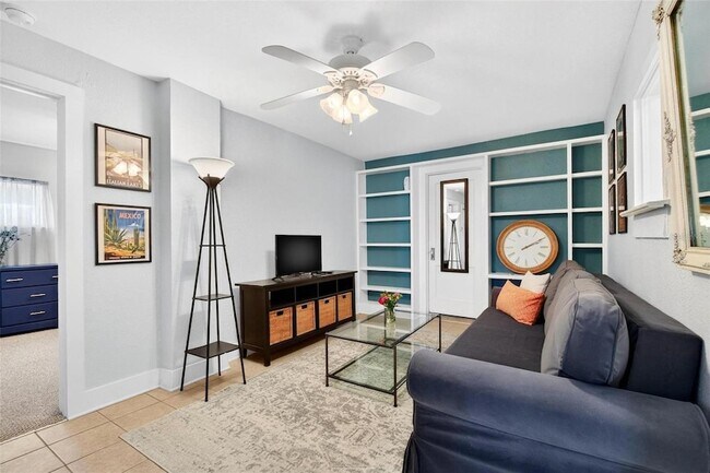 Building Photo - 509 29th Ave S