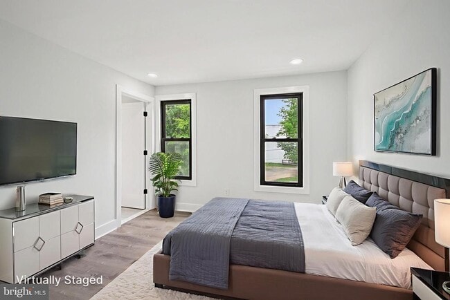 Building Photo - 3547 Finlaw Ave