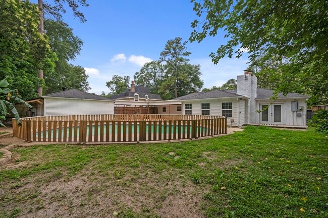 Building Photo - 10519 Fawnview Dr