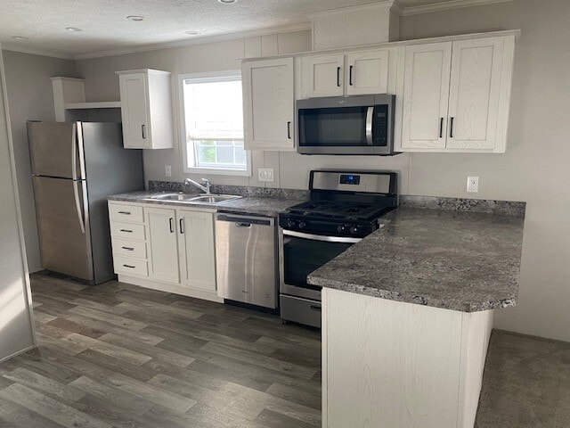 Primary Photo - 10 Bradley Ln