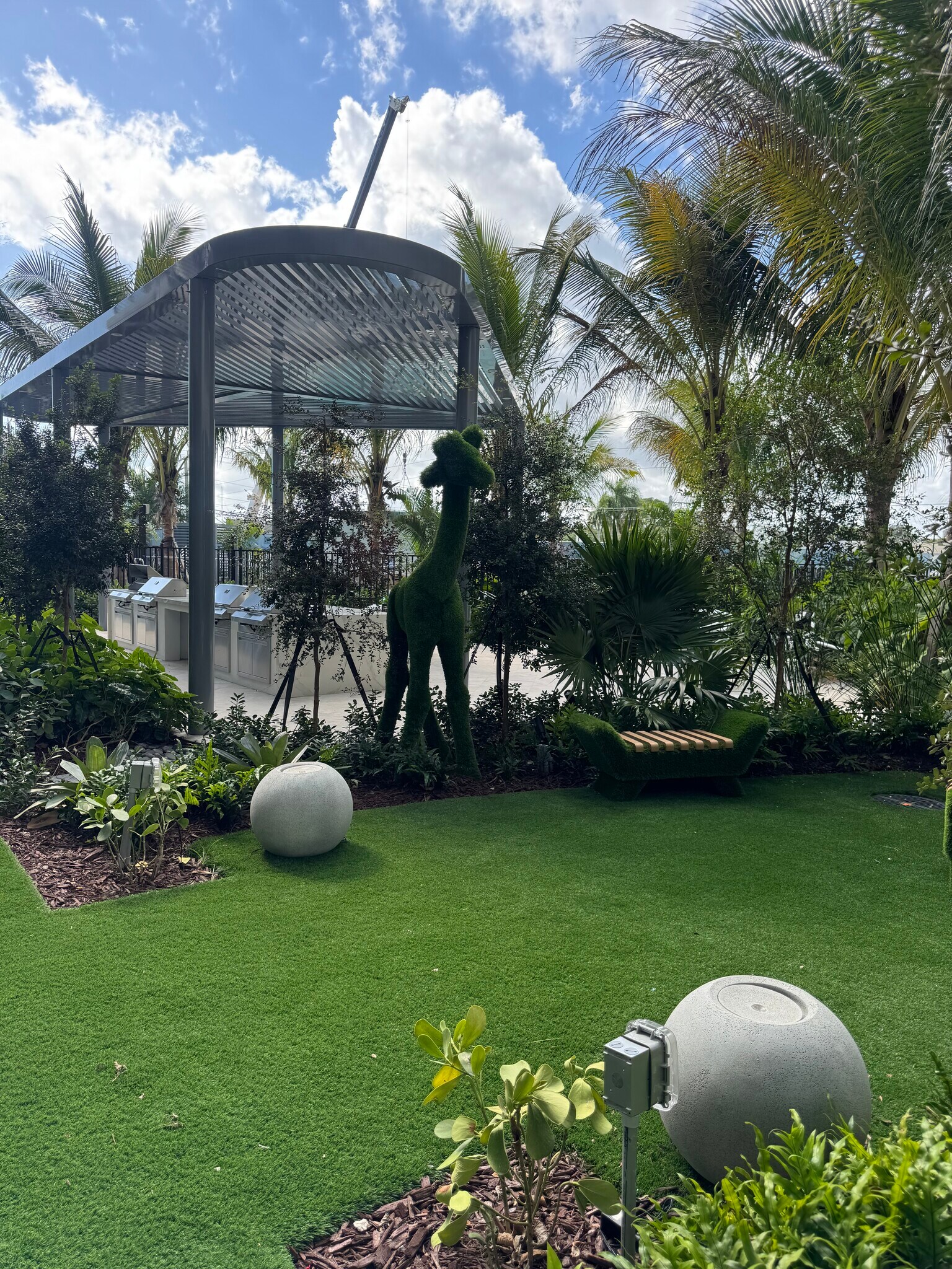 Building Photo - 2460 NE 188th St