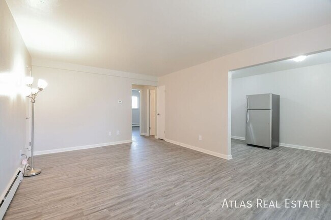 Building Photo - 9955 W 59th Pl