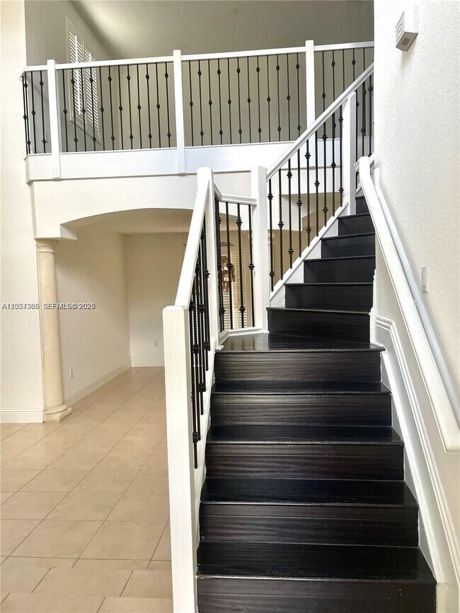 Building Photo - 6644 SW 163rd Pl