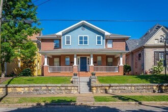 Building Photo - 1711 Read Ave