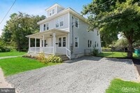 Building Photo - 28 Victoria Ave