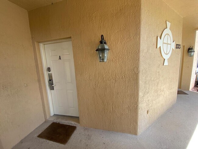 Building Photo - 8323 Mulligan Cir