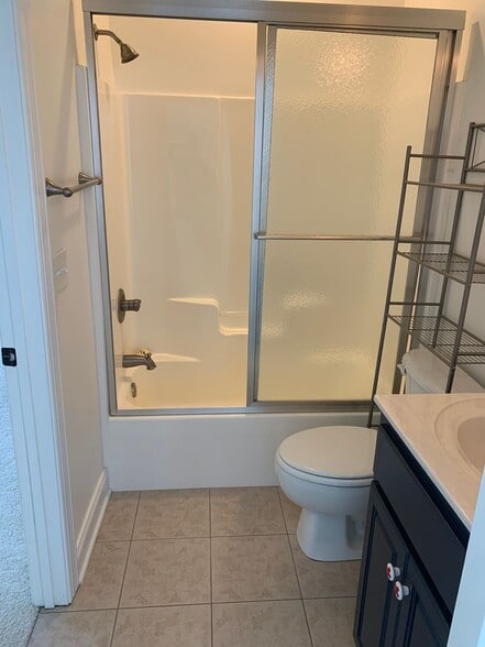 Building Photo - AVAILABLE NOW