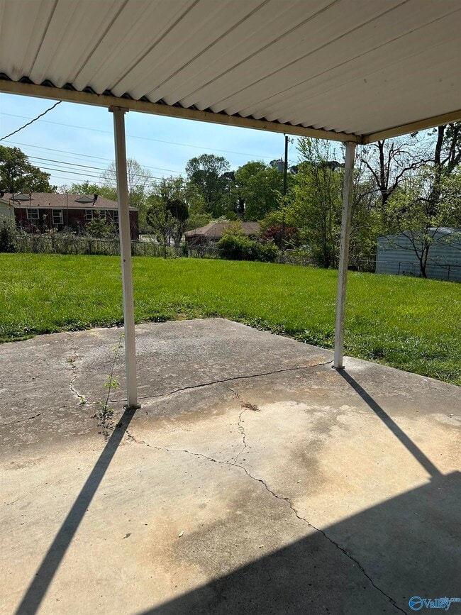 Building Photo - 2113 Norris Rd NW