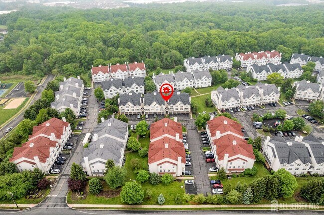 Building Photo - 21 Inverness Dr