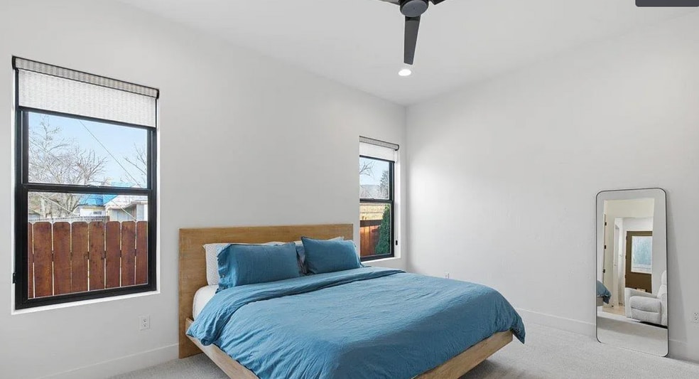 Building Photo - 2472 N Birchgrove Ln