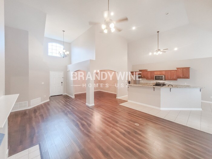 Building Photo - 9876 Brimfield Dr