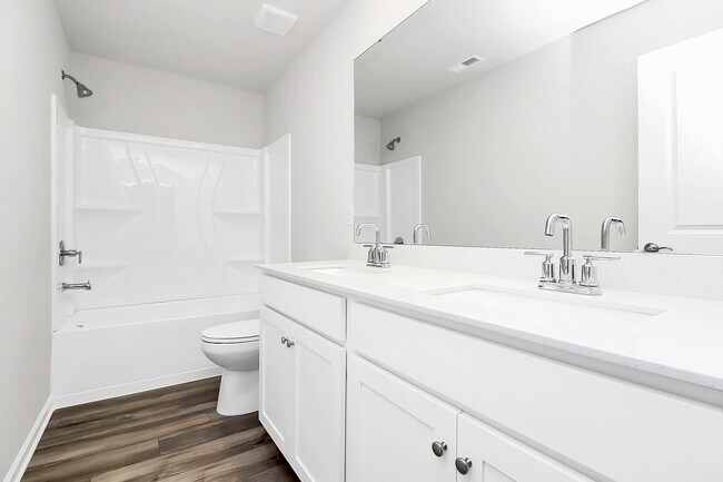 Building Photo - 1617 Swallow Tail Dr