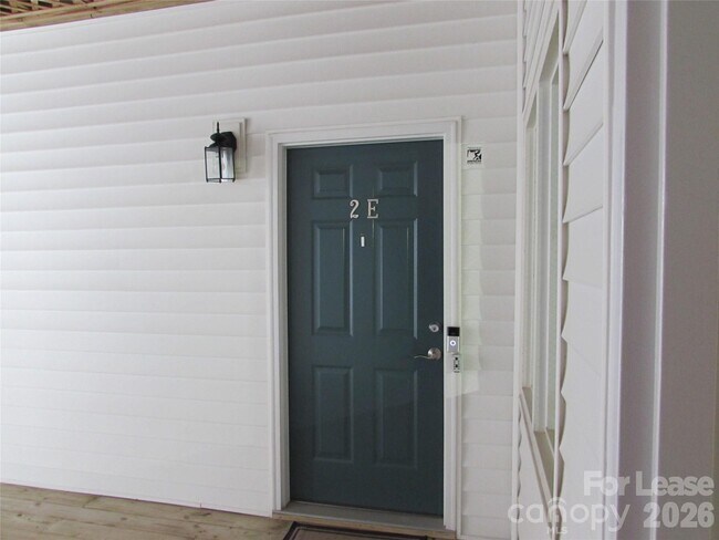 Building Photo - 10125 Westmoreland Rd