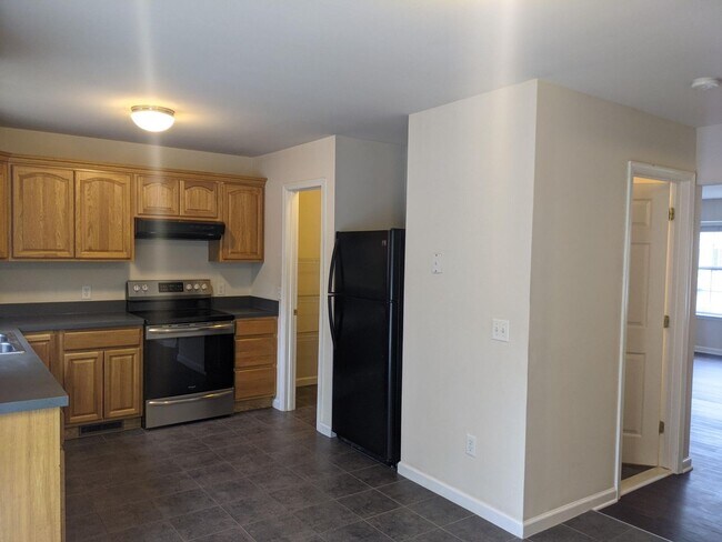 Building Photo - 3 Bedroom Townhouse for Rent in Waynesboro!
