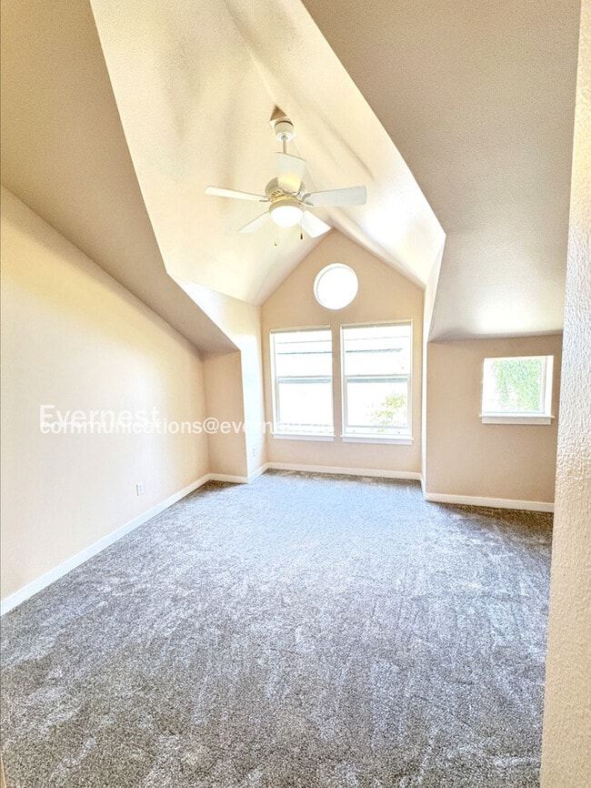 Building Photo - 4428 44th Ave SW