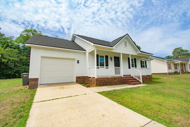 Building Photo - 621 Winthrop Ct
