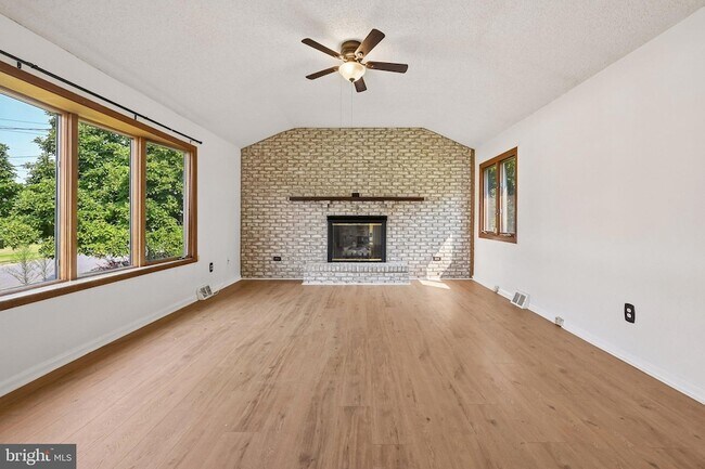 Building Photo - 118 Sylvan Terrace