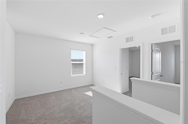 Building Photo - 17786 Acorn Drop Rd
