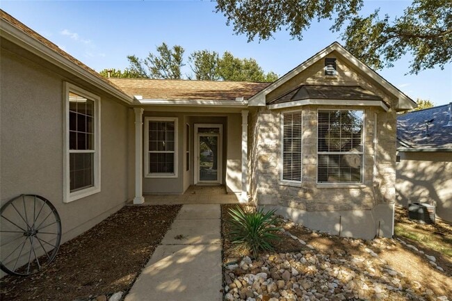 Building Photo - 102 Purple Sage Dr