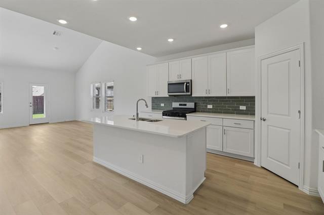 Building Photo - 603 Tidal Dr