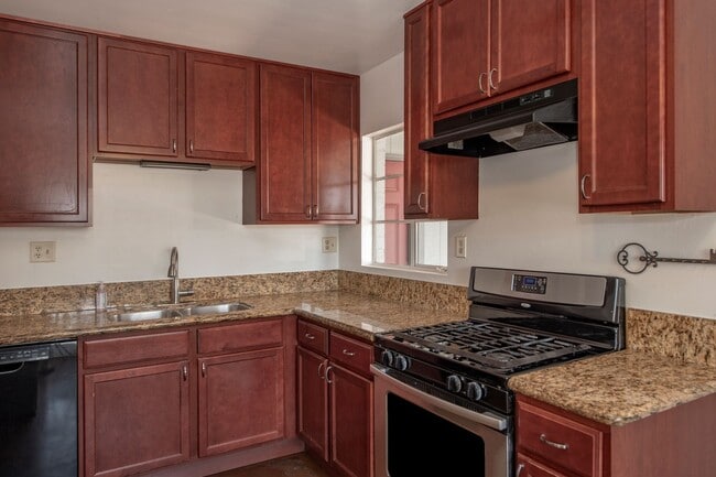 Building Photo - 4456 E Campbell Ave