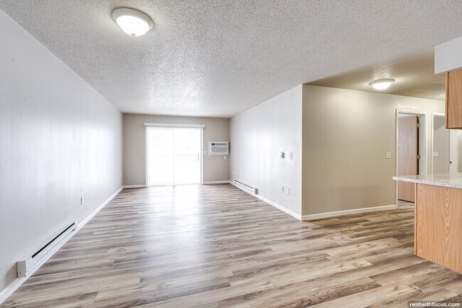 Interior Photo - Huckleberry Ridge